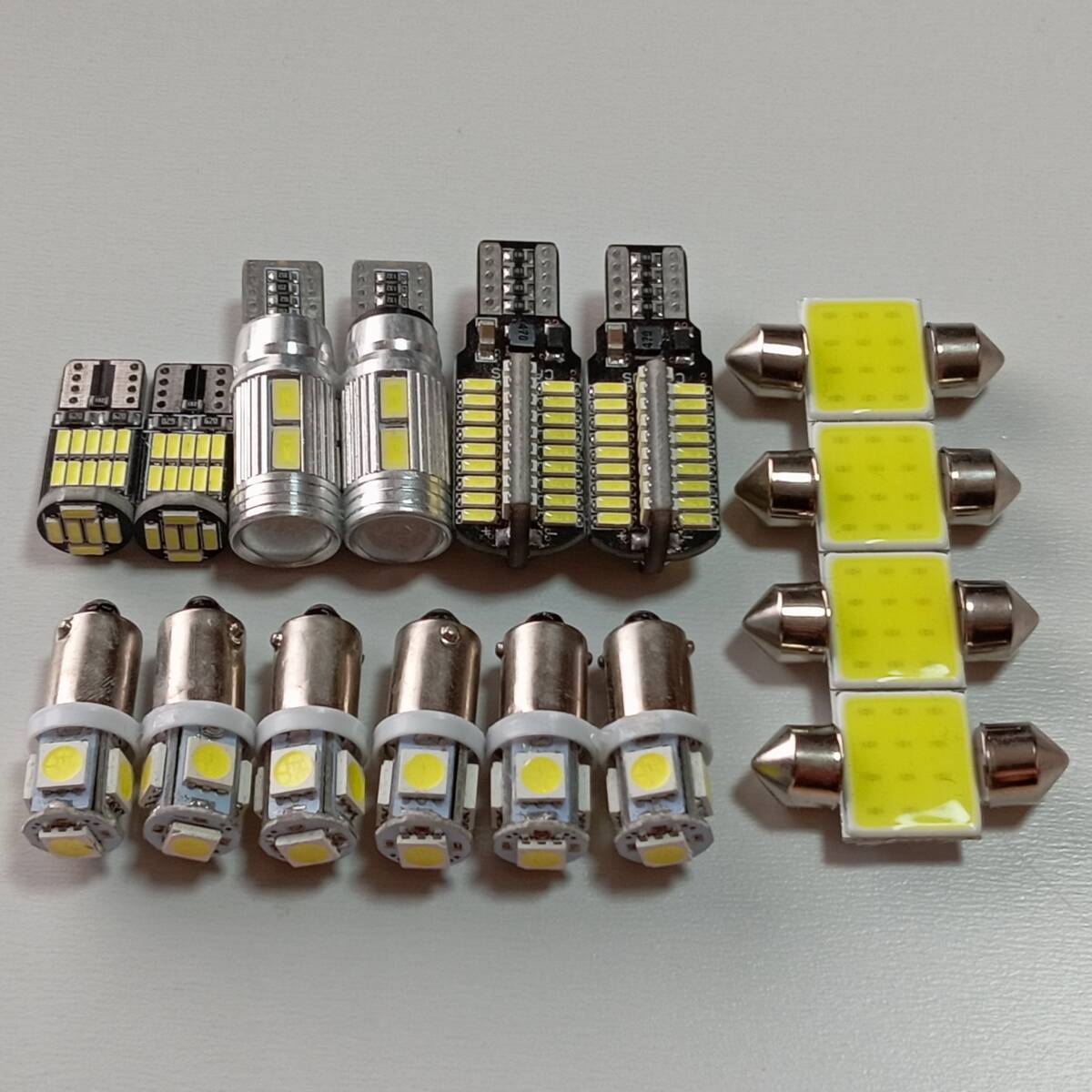 超豪華セット!100系 ハイエース スーパーカスタムLTD LED ルームランプ バックランプ ポジション球 ナンバー灯 16個セット /72/t31/b9/10拍卖