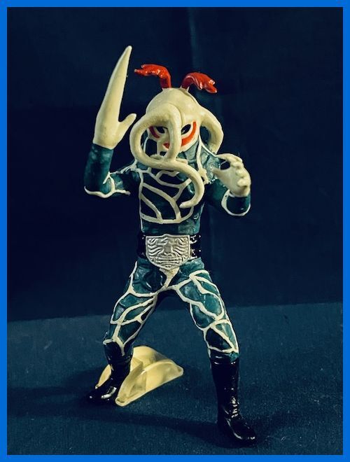 ★HGシリーズ 仮面ライダー トリカブト★拍卖