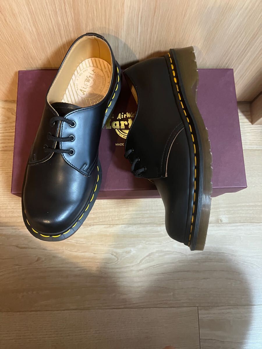 新品 ドクターマーチン 3ホール ブーツ UK6.5 26cm UK産 黒 ビジネスシューズ拍卖