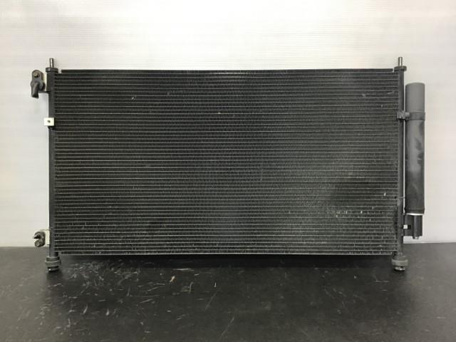 【TS】ストリーム DBA-RN6 コンデンサー A0180-SMA-J010-M1 80110-SMA-J01 【個人宅配送不可】拍卖