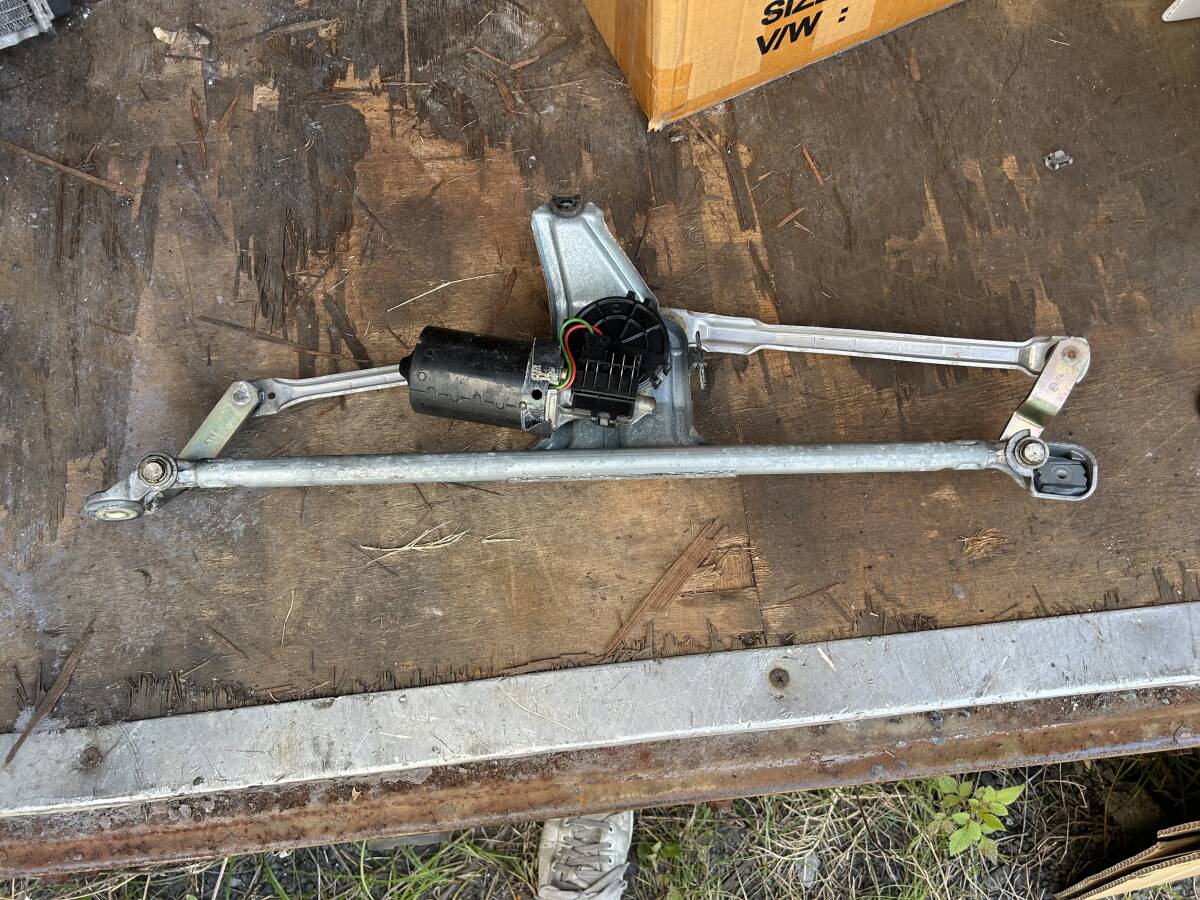 ポルシェ 996 GT3 2000年式 前期 ワイパー リンク & モーター 拍卖