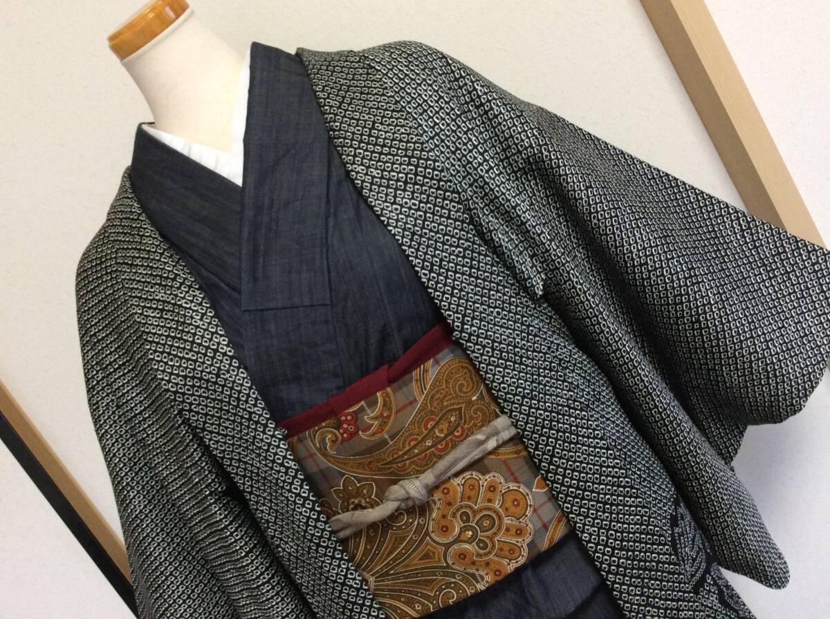 即決 美品 裄丈64 アンティーク羽織 絞り墨黒ブラック リーフ柄 定形外郵便込み 高品質な絞り羽織です。拍卖