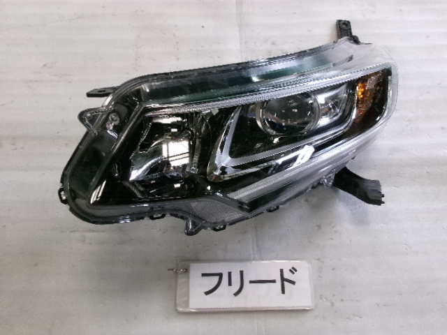 フリード GB7 左ヘッドランプユニット LED 即決 6997拍卖