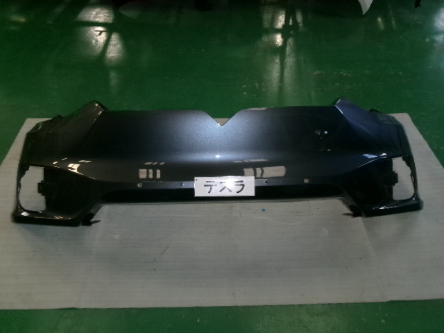 テスラ モデルX フロントバンパー 再塗装 即決 7015拍卖