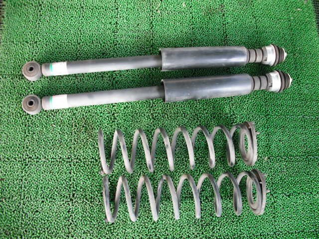 『B237』L455S,KF-VE2,タント,エグゼ,Tanto Exe,左右 リアショック,リアバネ,スプリング,942r拍卖