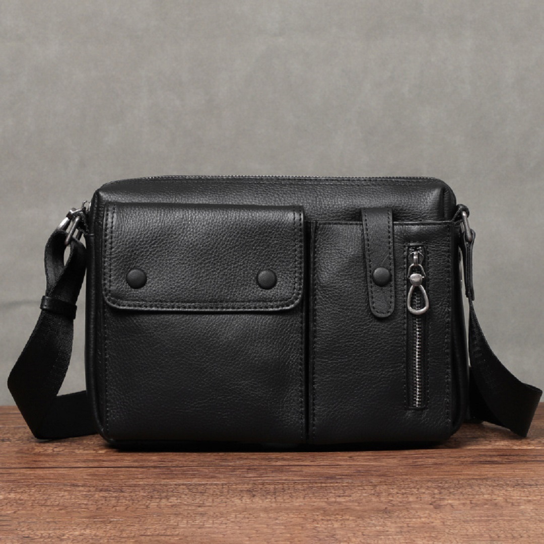 大容量左右肩掛け可能 ボディバッグ メンズバッグ 防水 斜めがけ ワンショルダーバッグ かばん拍卖