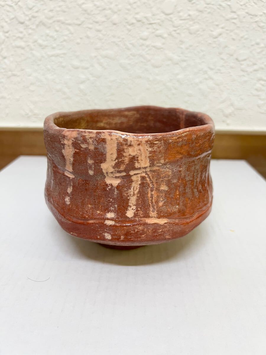 中古美品 時代あり 赤楽 茶碗 筒茶碗 作家作品 楽茶碗 茶道具 抹茶碗 楽焼拍卖