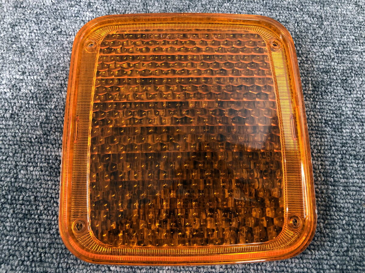 □2410-Z37 トラック ダンプ バス テールライト テールランプ ウインカー レンズのみ IKI 4159 1個 日産UD 日野 ミツビシ イスズ拍卖