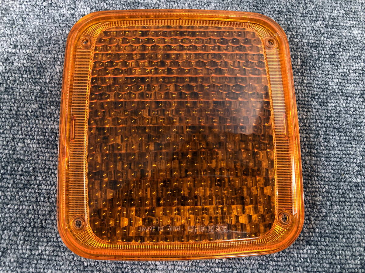 □2410-Z38 トラック ダンプ バス テールライト テールランプ ウインカー レンズのみ IKI 4159 1個 日産UD 日野 ミツビシ イスズ拍卖
