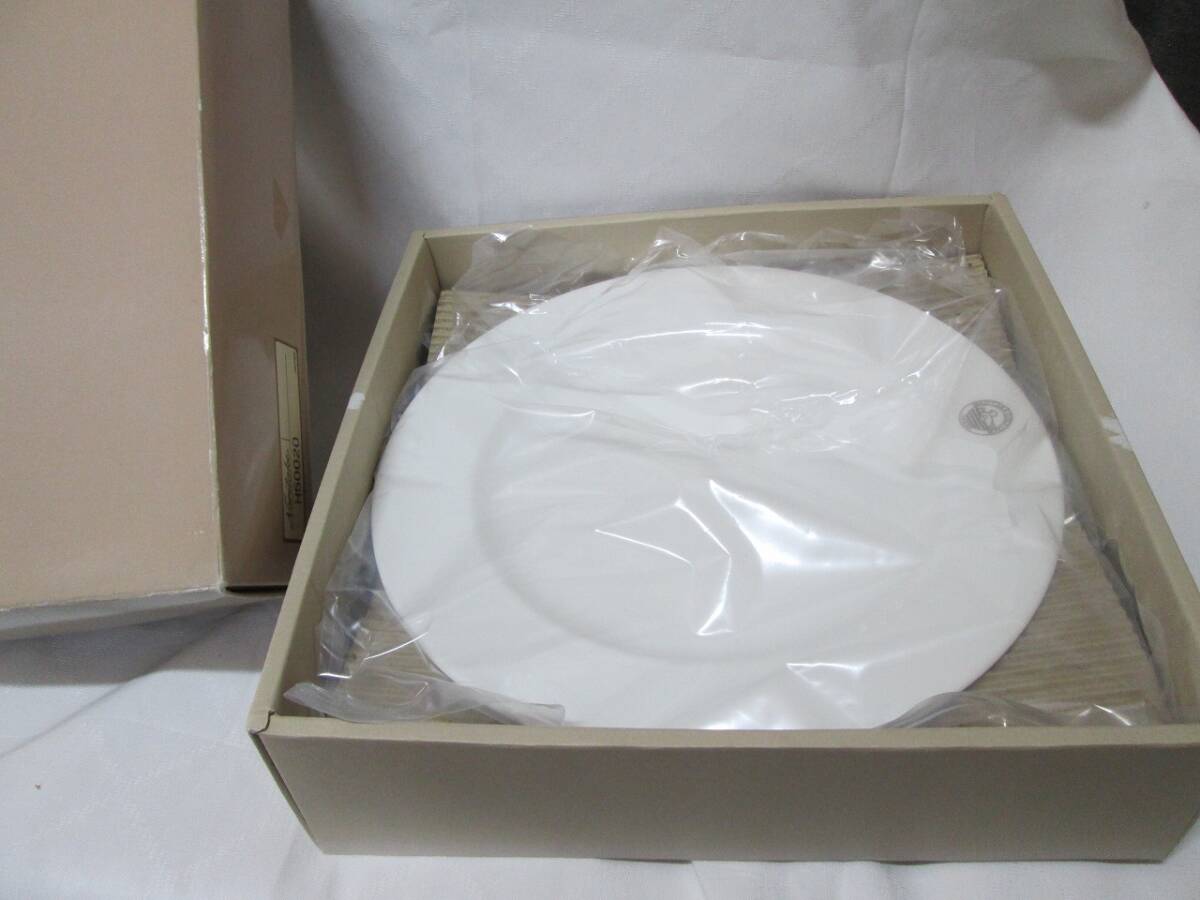 Noritake Bone China バードレイクゴルフクラブ記念品 ホワイトプレート3枚拍卖