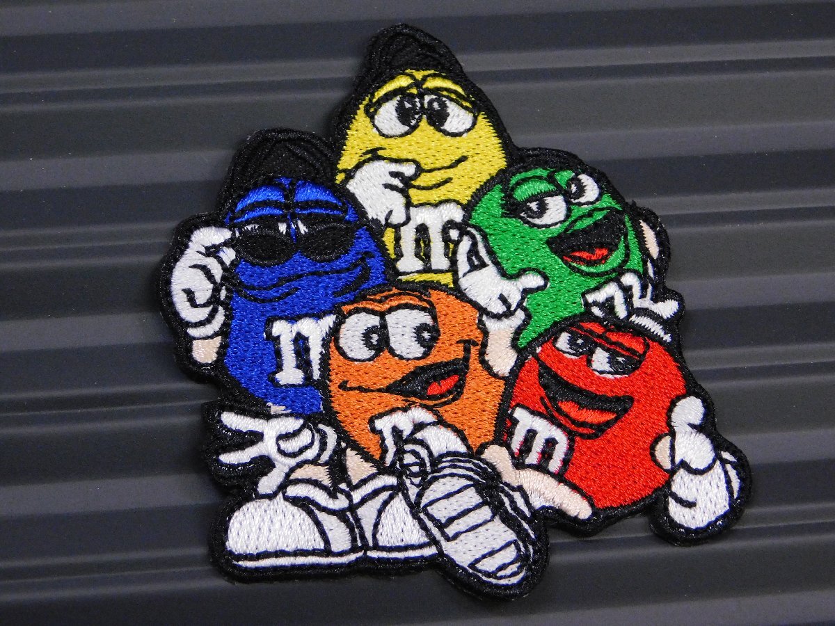◆送料\110◆【M&M‘S・エムアンドエムズ】※《アイロン刺繍ワッペン》 アメリカン雑貨 刺繍ワッペン アイロンワッペン拍卖