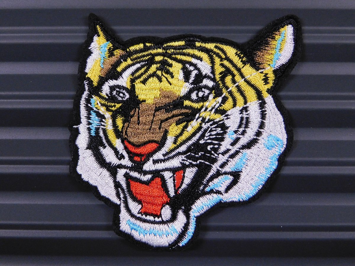 ◆送料\110◆【虎・タイガー】※《アイロン刺繍ワッペン/アニマル》 アメリカン雑貨 刺繍ワッペン アイロンワッペン拍卖