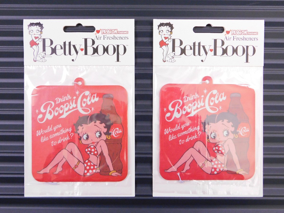 ◆送料\185◆【Betty Boop・ベティちゃん】※《エアーフレッシュナー2枚 / パッション》 品番BT-COLA AIR FRESHENER アメリカン雑貨拍卖