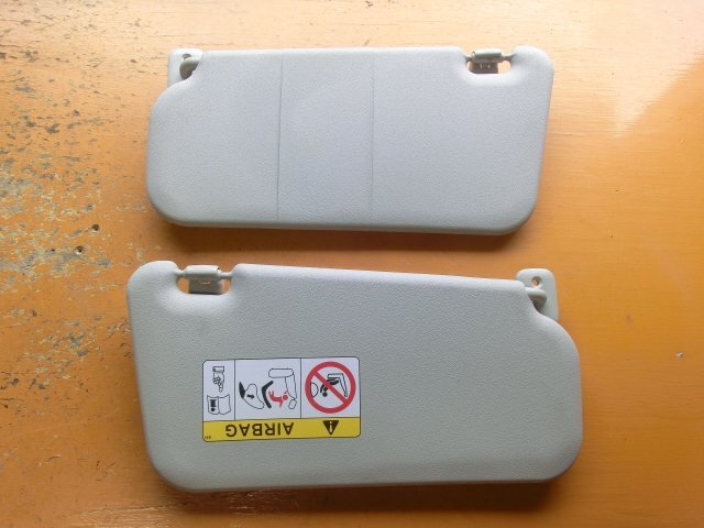 後期 デミオ サンバイザー 左右 平成26年 DBA-DE3FS 13C-V 10.5万㎞ 即決あり拍卖