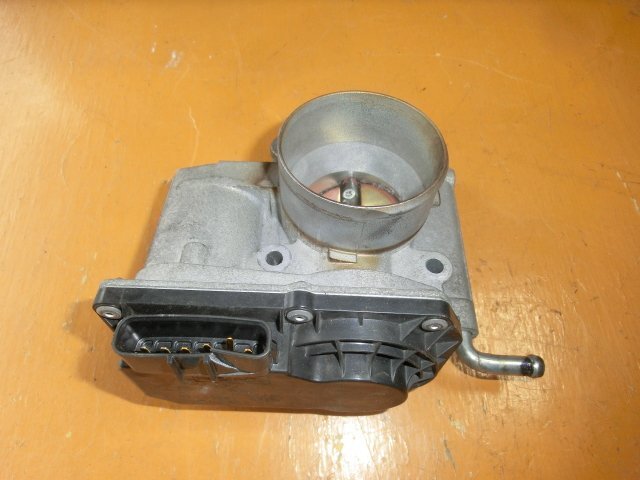 後期 デミオ スロットル ボディ 平成26年 DBA-DE3FS 13C-V 10.5万㎞ 即決あり拍卖