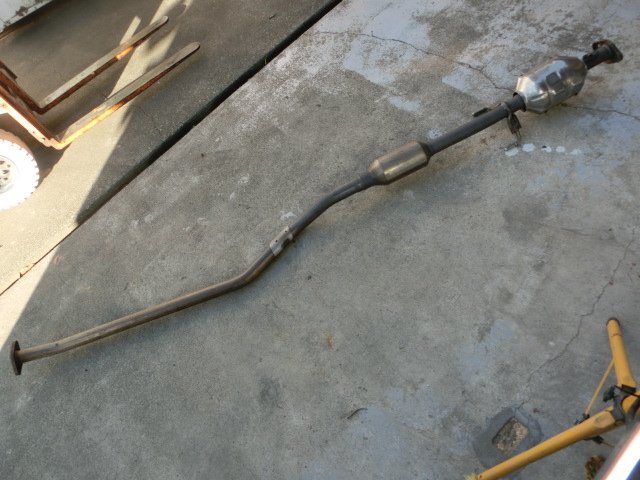 アクセラスポーツ センター マフラー 平成26年 DBA-BM5FS 触媒 中間 15S 10.4万km 即決あり ii拍卖