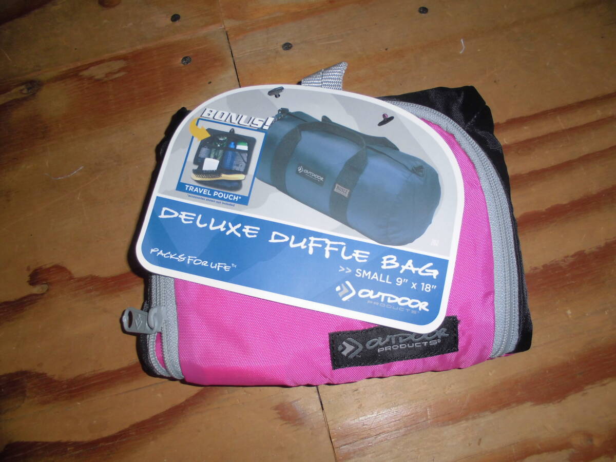 OUTDOOR PRODUCTS DELUXE DUFFLE BAG S ピンク 9インチ×18インチ レア物 旅行時に最適!拍卖
