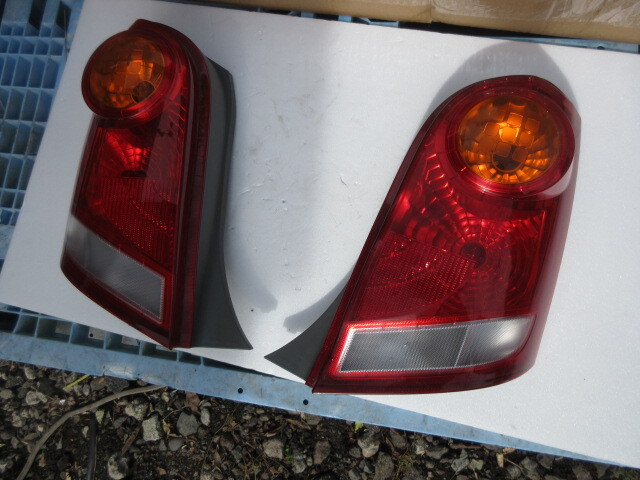 送料無料★ ライフ JC1 テールライト D069 左右セット売り  管理04oF拍卖
