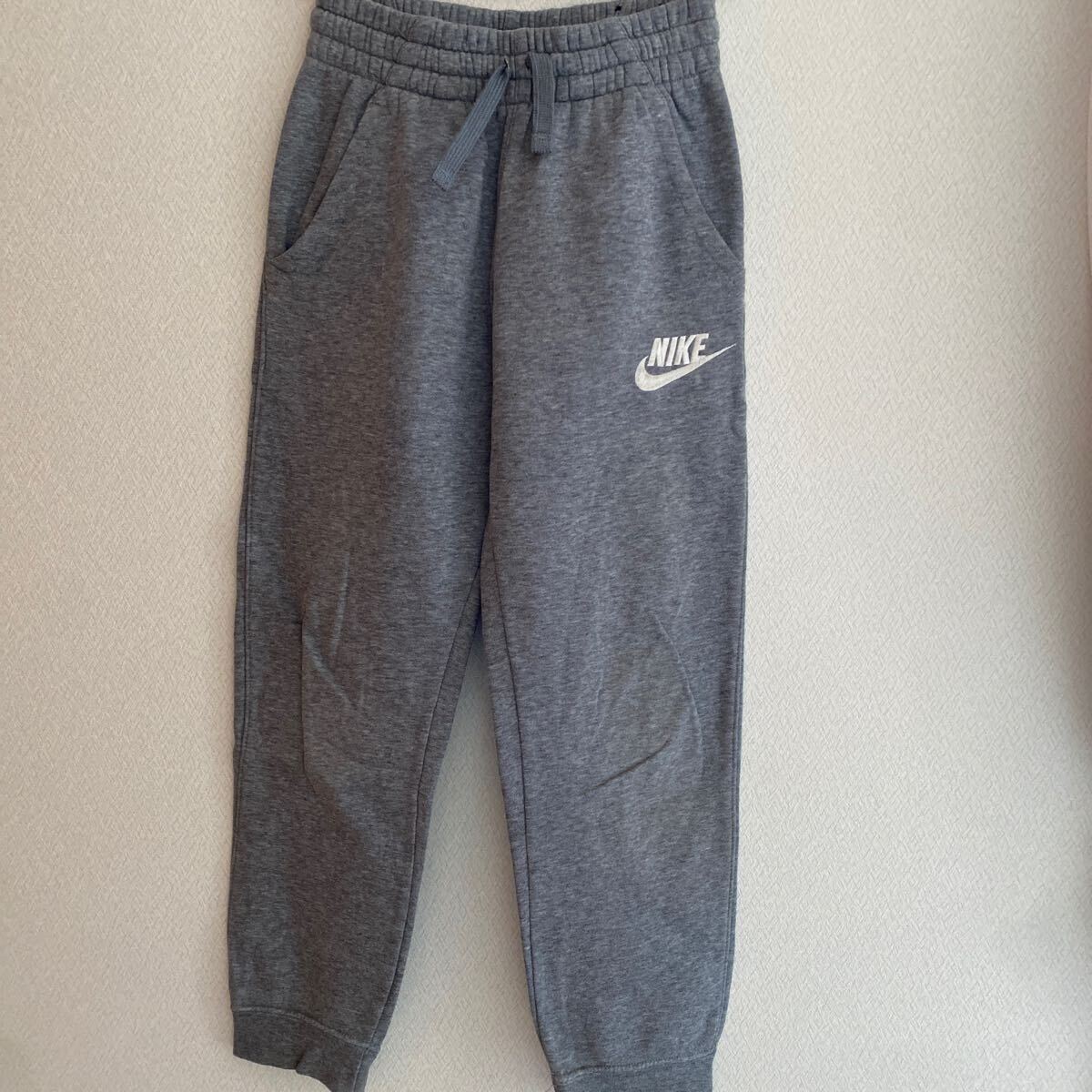 ナイキ NIKE ボトムス スウェットパンツ ズボン 140 グレー ジュニア キッズ 裏起毛拍卖