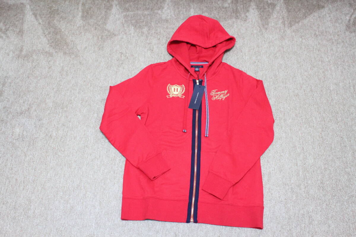 トミーヒルフィガー ジップアップパーカー 赤 レット 金文字刺繍 未使用拍卖