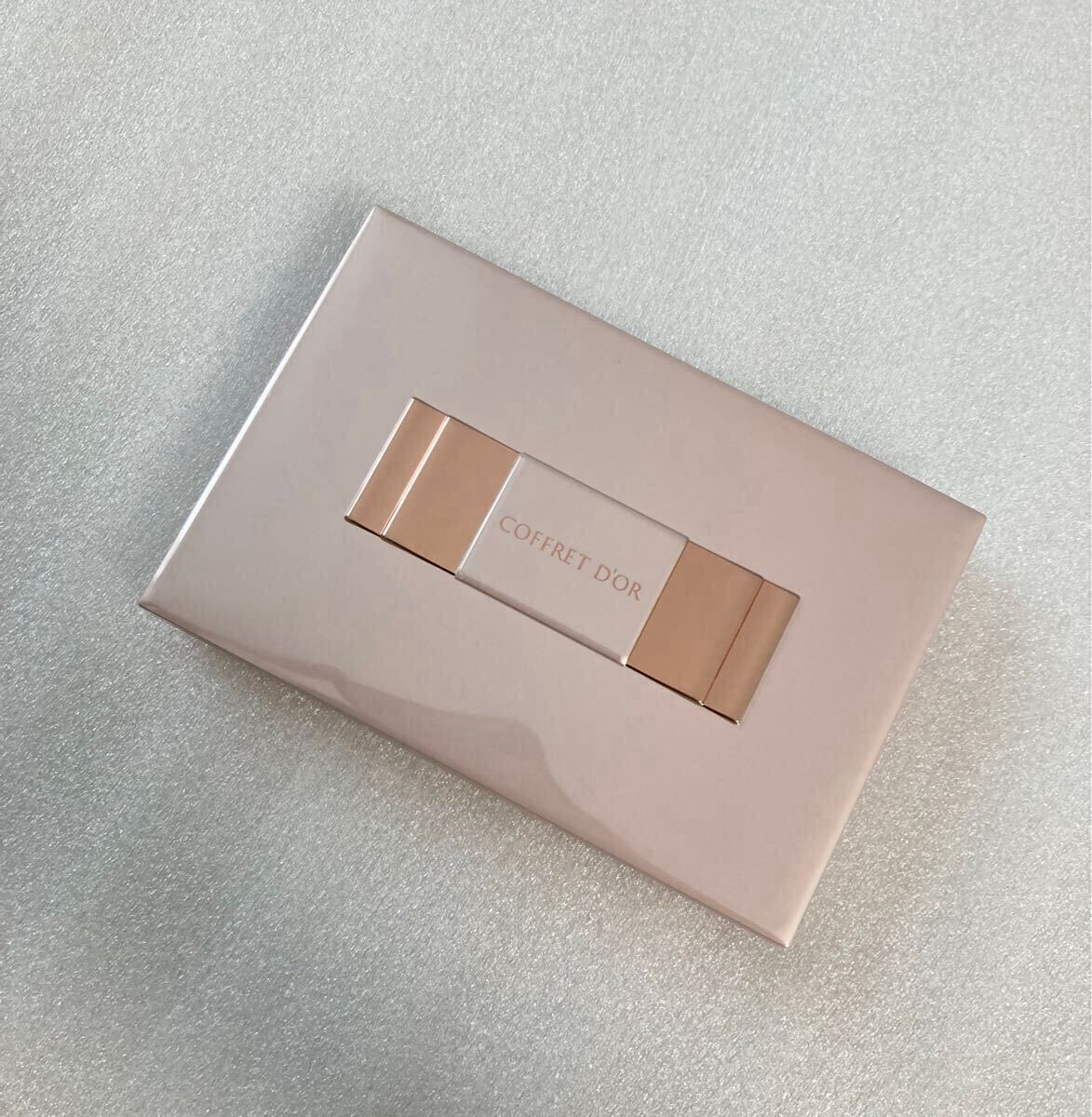 ★美品★カネボウ コフレドール パウダーファンデーション用コンパクトケース ピンク拍卖