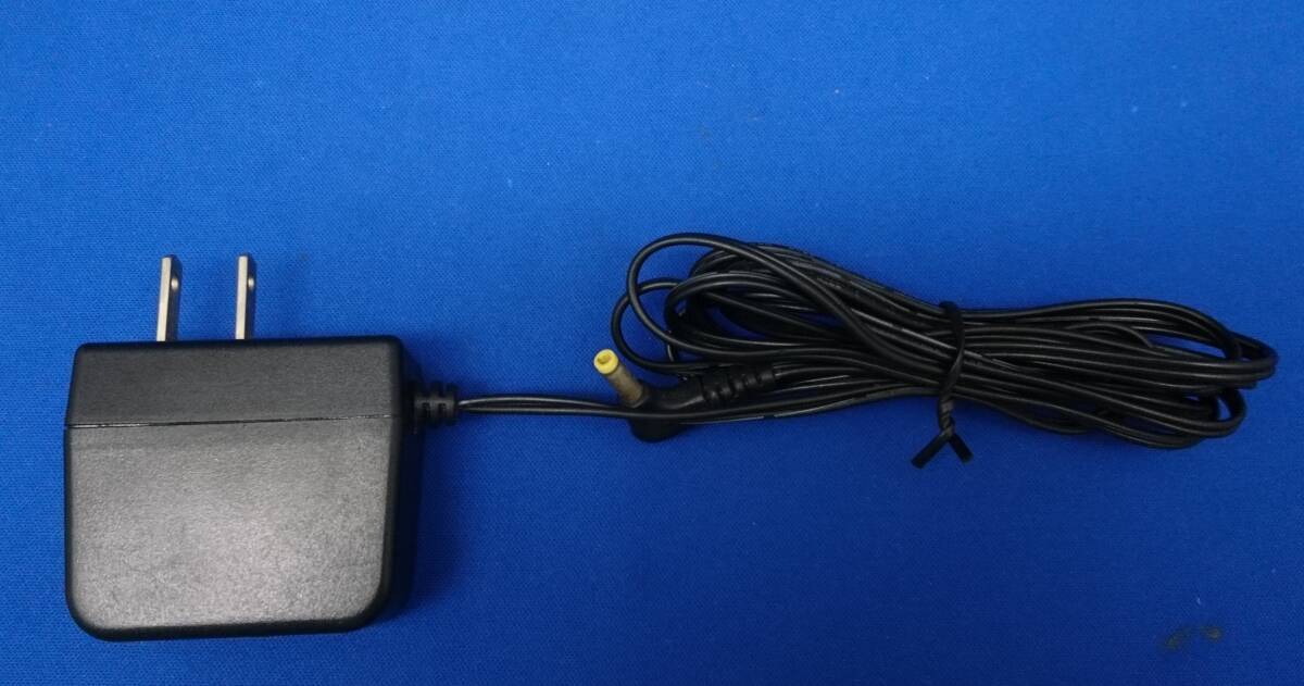 ACアダプタ E-AWB120-120J/EP-CD3201W/EP-CD3502K 12V/1A 外径約3.9mm データバンクコマース社製ポータブルDVDプレイヤーの付属品 汎用品拍卖