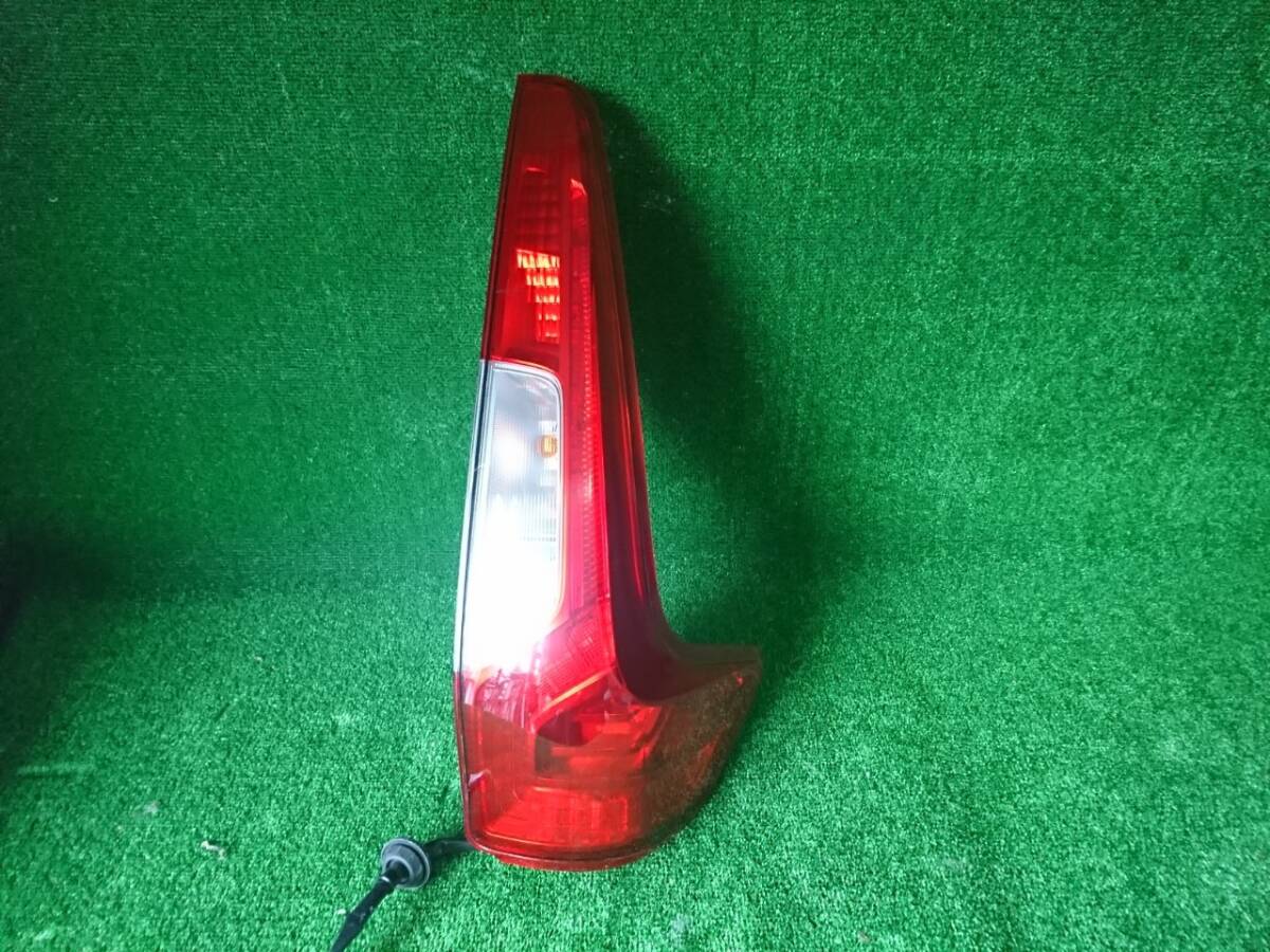 B21W デイズ 右テールランプ イチコー D176(43723)拍卖