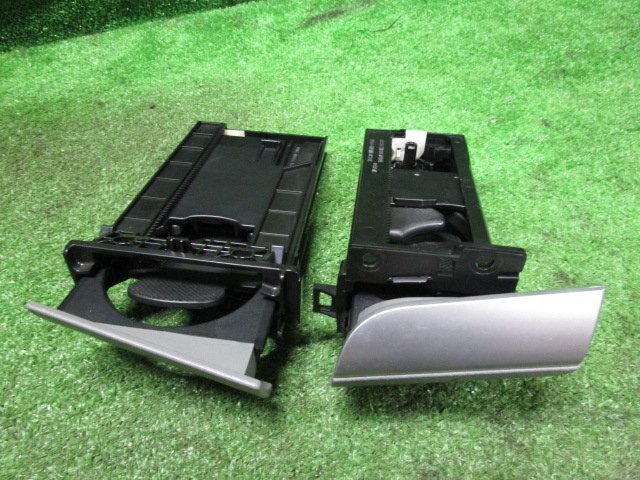 【A64388】◇ワゴンR MH23S 左右 ドリンクホルダー拍卖