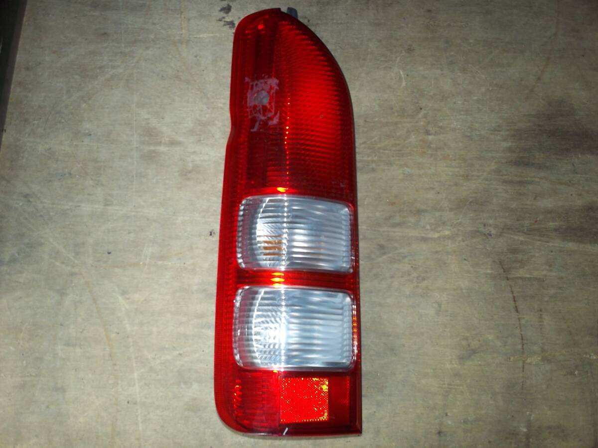 トヨタ ハイエース テール 左 TL2拍卖