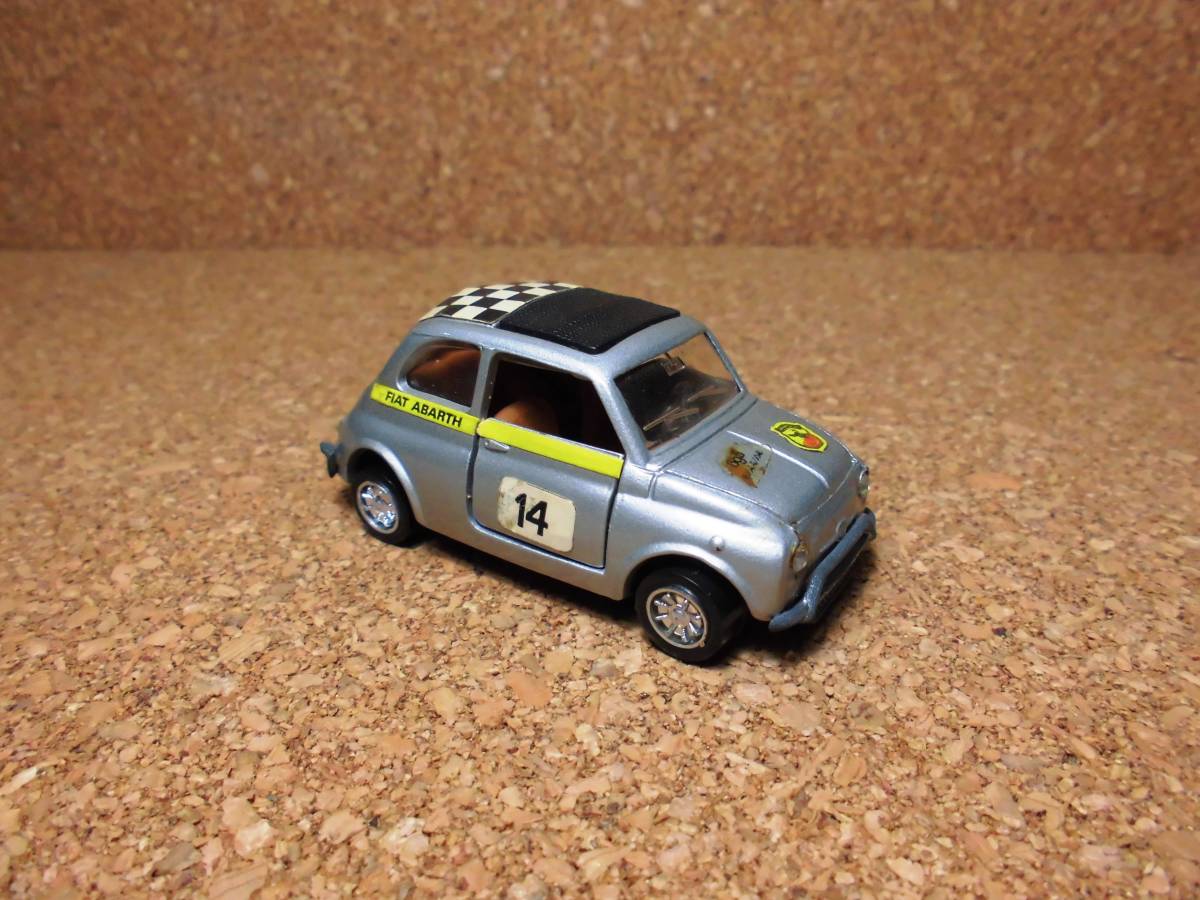 MEBETOYS ABARTH 695 1/43 Made in Italy フィアット アバルト esse esse SS No 6608 HOT WHEELS メーベ トイ ②拍卖