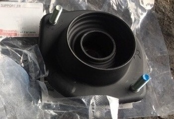新品 純正品 DAIHATSU ダイハツ フロントサスペンションサポート アッパーマウント 運転席側 コペン L880拍卖