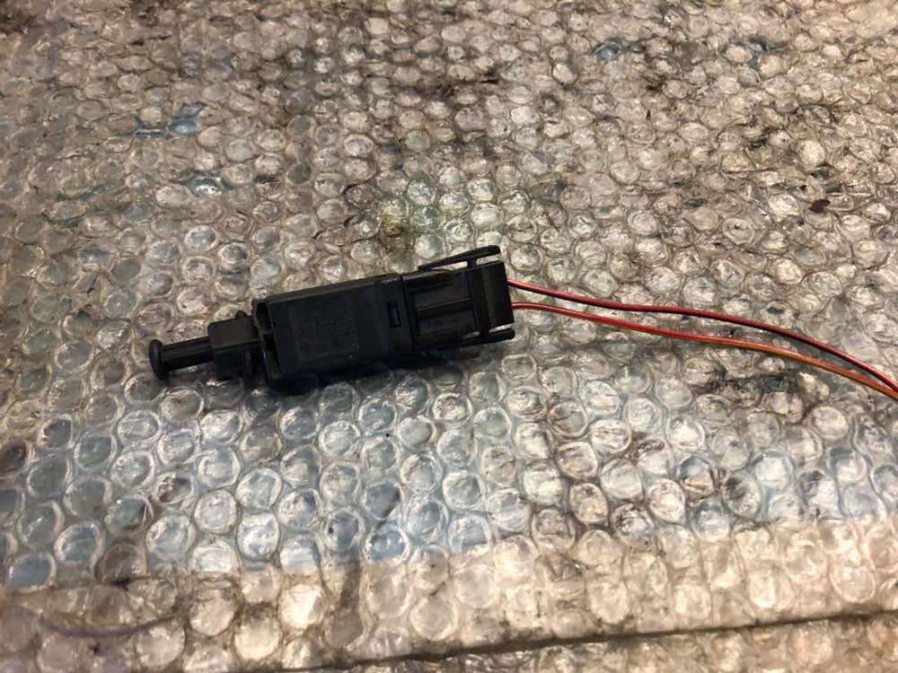 VW フォルクスワーゲン ゴルフ 3 GTI ブレーキ スイッチ センサー ストップランプ 191 945 515 A-4拍卖