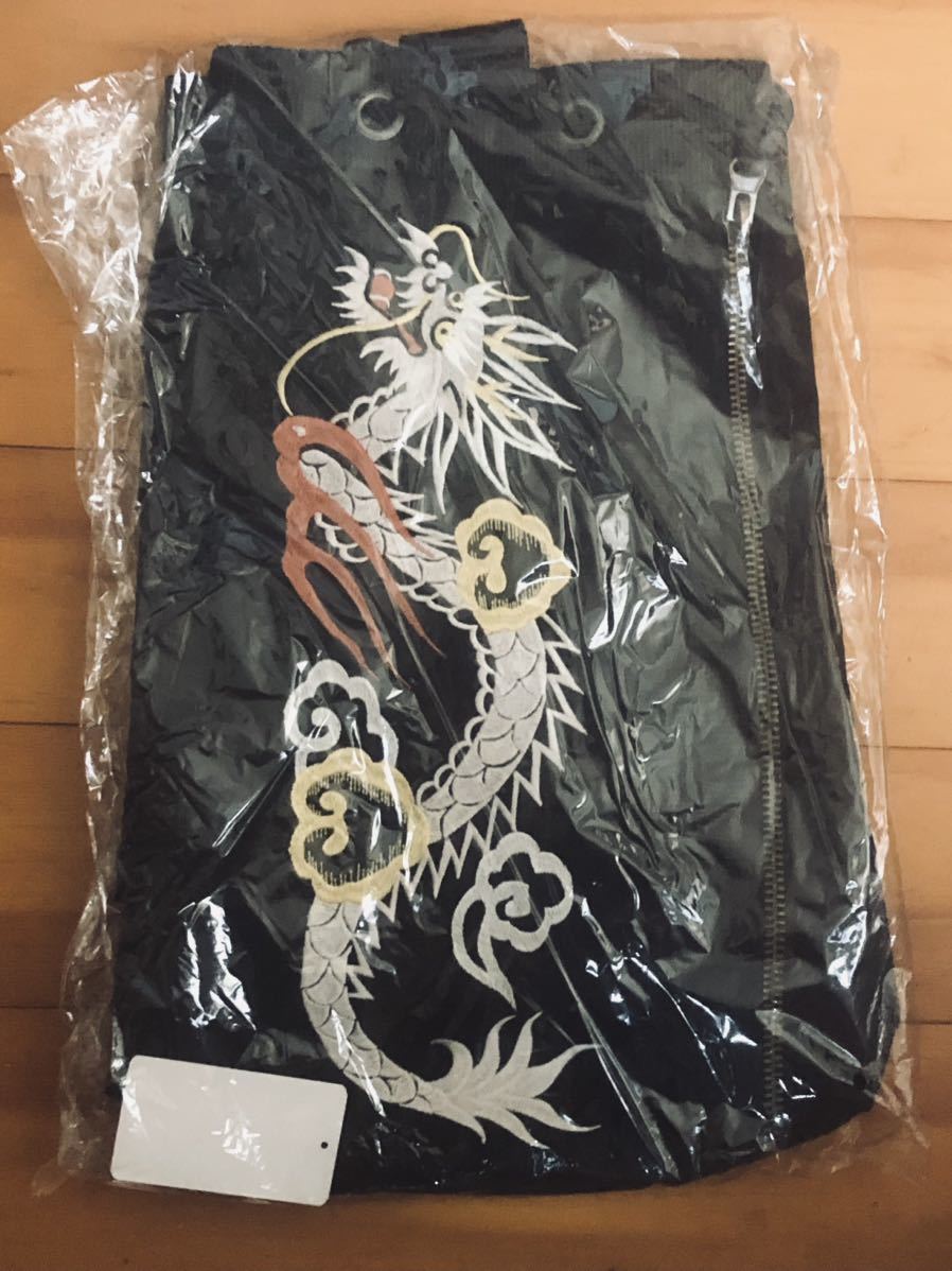 菅田将暉も愛用 完売品 新品未使用品 クリームソーダ ドラゴン ショルダーバッグ 龍 竜拍卖