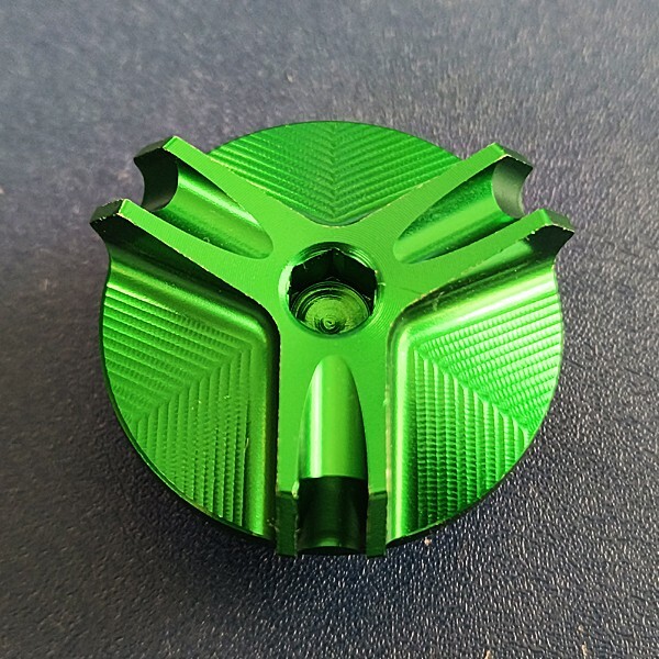 ZX25R 2BK Ninja250SL Ninja400R EN-4N Z1000 Ninja1000 KLX250 KDX220R アルミ エンジン オイルフィラーキャップ オイルキャップ M20 緑拍卖