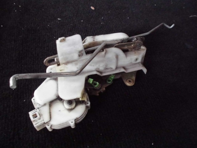 ★35H5403 ディアマンテ F31A 純正運転席ドアロックアクチュエーター 動作OK 平成8年 修理やストック等に拍卖