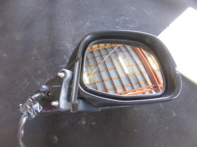 ★⑩R6G8621 JH1 N-WGN 純正右ドアミラー NH875Pカラー 運転席側 傷あり 修理やストック等拍卖