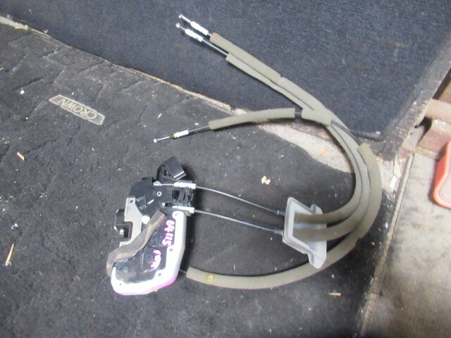 ★⑨R6 64115 CKV36 スカイライン 純正右ドアロック 運転席側 2ドア車 284B71BN0A拍卖