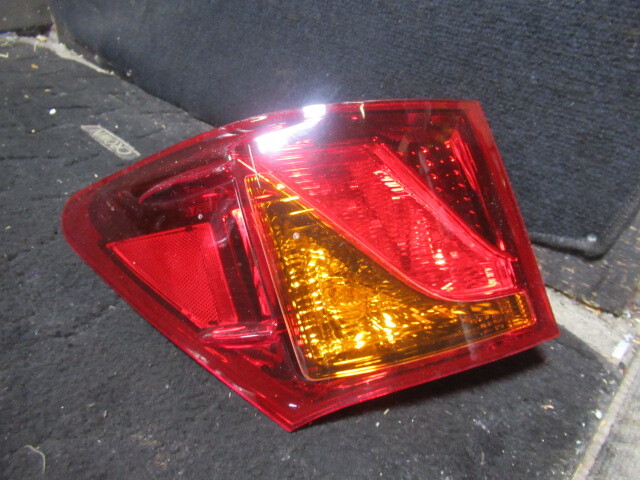 ★⑧R6 64103 AWL10 GS300h 純正左テール 助手席側 コイト30-392 Iパッケージ レクサス拍卖