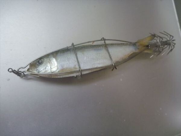 5個 イカ・タコに実物テンヤ、餌木、アジなどの小魚を挟みそのまま投げる!!、つかんだら離さない拍卖