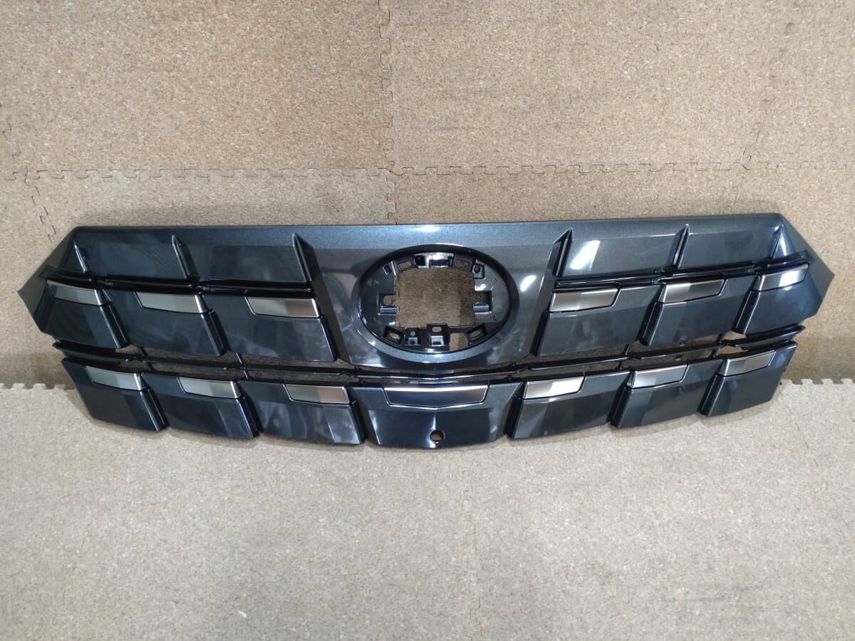 【新車外し 美品】アルファード AGH40 AGH45 TAHA40 TAHA45 AAHH40 AAHH45 フロントグリル 53111-V2010 53101-V2080【R6-4568D-SA】拍卖