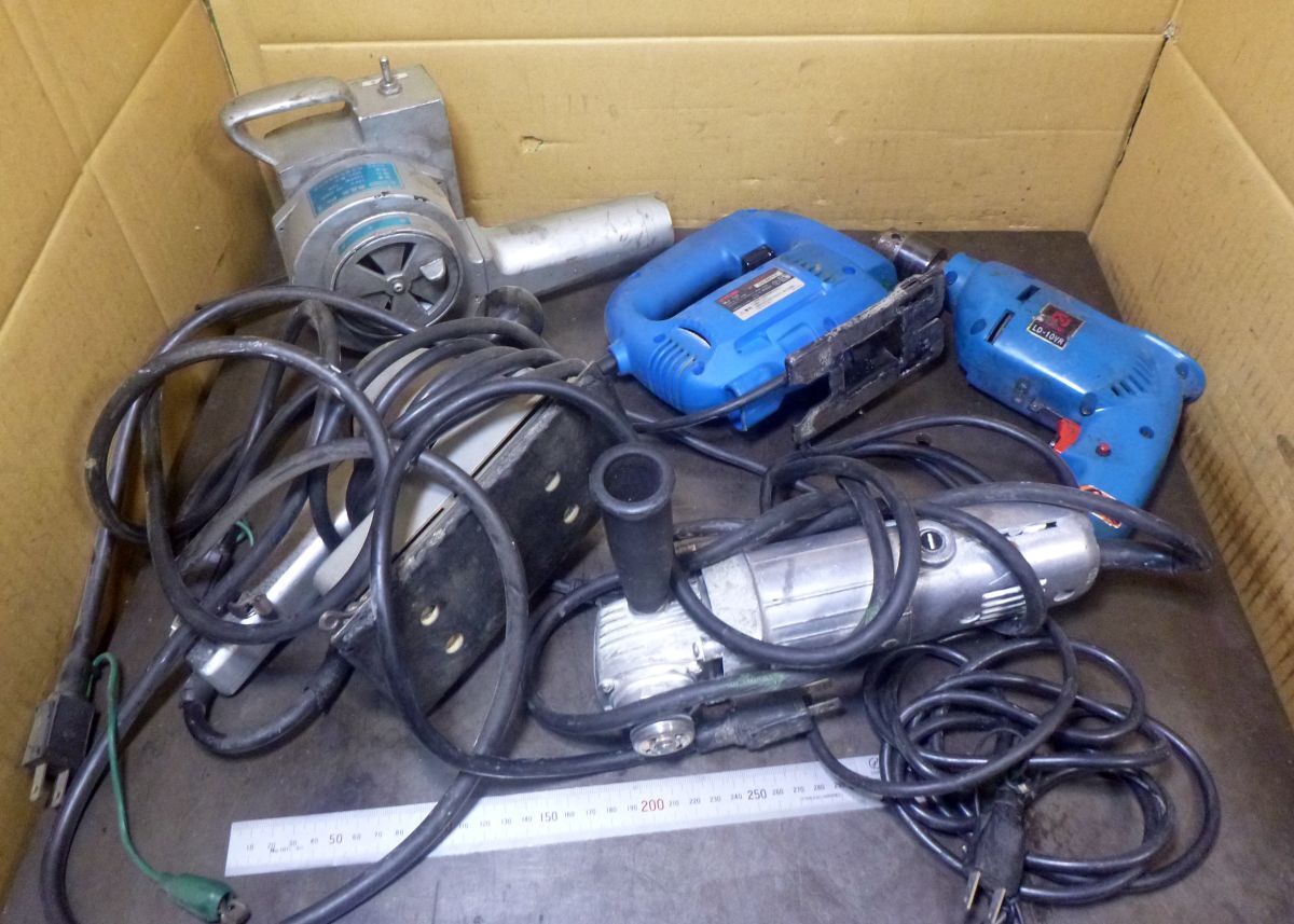 K855 ディスクグラインダー ジグソー 熱風機等 色々 コンテナ入り 動作確認動画有り 中古拍卖