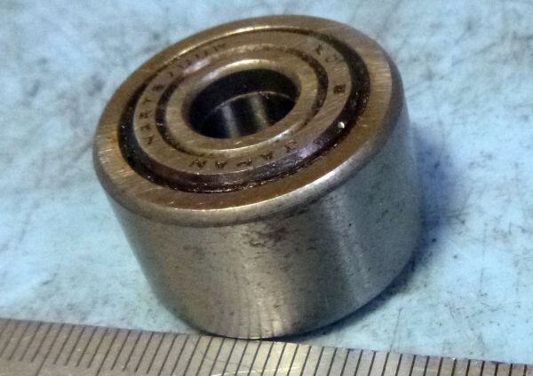 J113 軸受け ベアリング ローラフォロア IKO NART8VUUR 置古し未使用品!拍卖