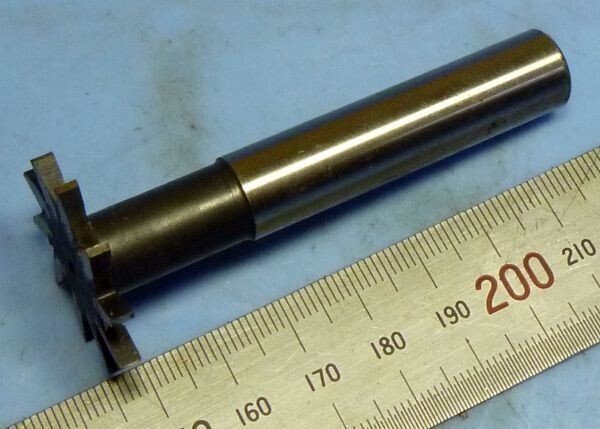 EA012 Tスロット キーシドカッター KKK 30×3 中古拍卖