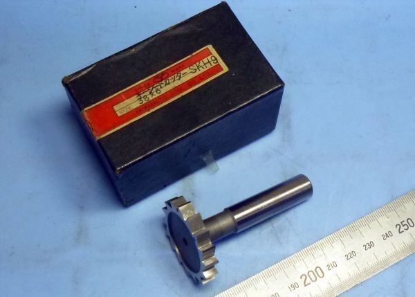 EA013 Tスロット キーシドカッター YAMAMOTO 38×6 中古拍卖