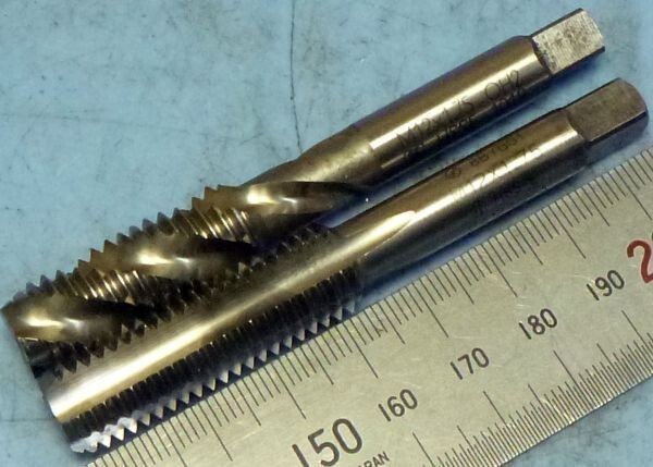 EP109 タップ M12×1.75 ストレート スパイラル 2本 セット 中古拍卖
