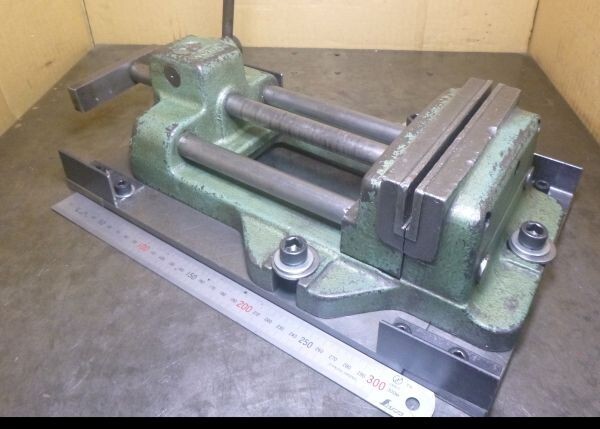 V229 クイック クランプマスターバイス ERON 150 ベース付き 中古拍卖