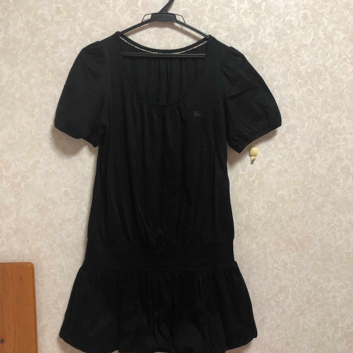 美品 バーバリーブルーレーベル ワンピース サイズ38 ブラック拍卖