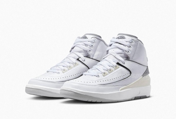 24.5cm ナイキ エア ジョーダン 2 レトロ (GS)DQ8562-100 NIKE AIR JORDAN 2 RETRO GS 女性 レディース 子供 子供用 キッズ拍卖