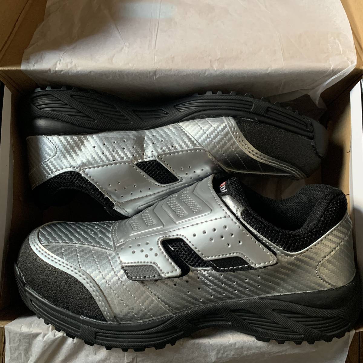 25.5cm 新品即決 Z-DRAGON セーフティシューズ マジックテープ ジードラゴン 自重堂 安全靴 作業靴 Z DRAGON スニーカー シルバー拍卖