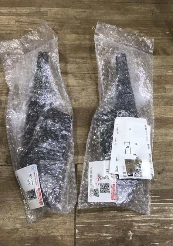 【未使用 ダイハツ 純正】コペン LA400K カウルサイドパネルホール カバー 左右セット カバー フード ヒンジ拍卖